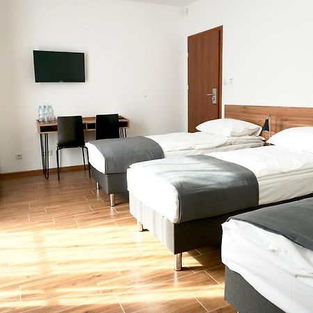 Bed and Breakfast Simar Челядзь Экстерьер фото